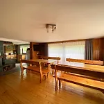 U Basi Villa Leśnica